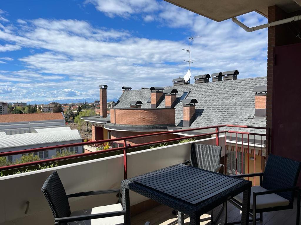Penthouse - Skyline View Apartment Busto Arsizio