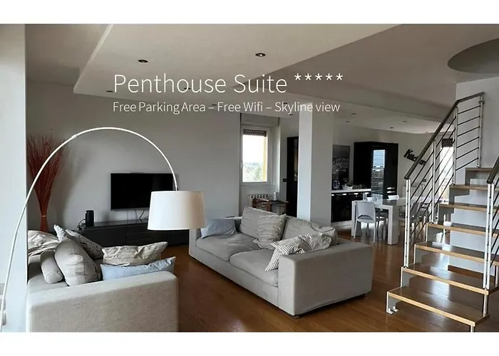 Penthouse Suite - Skyline View